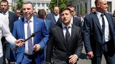 Владимир Зеленский - Сергей Шефир - Гео Лерос - Депутат рады предложил выдать Зеленскому «Оскар» за инсценировку покушения - iz.ru - Украина - Израиль