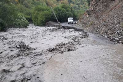 Сели в Дагестане повредили несколько горных дорог - etokavkaz.ru - респ. Дагестан