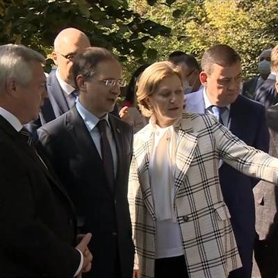 Анна Попова - Анна Попова: вакцинированных от ковида в России всего 47 миллионов человек - radiomayak.ru - Россия