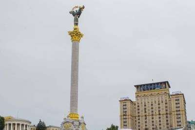 Дмитрий Разумков - Ярослав Железняк - В Раде заявили о множестве ошибок при принятии закона об олигархах - mk.ru - Украина
