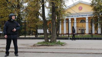 Константин Калинин - Мать полицейского из Перми рассказала про героический поступок сына - iz.ru - Израиль - Пермь