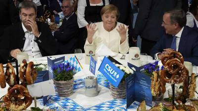 Ангела Меркель - Олаф Шольц - Армин Лашет - Германия на пороге больших перемен: что делают сторонники и оппоненты Меркель накануне выборов (ВИДЕО) - lenta.ua - Украина - Германия
