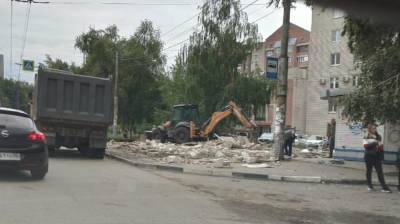 Пиццерию в Воронеже снесли после вмешательства полиции - vestivrn.ru - Воронеж