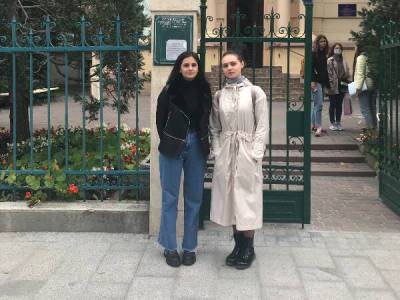 Студентки Львовского медуниверситета спасли мужчину, у которого остановилось сердце в трамвае - gordonua.com - Украина