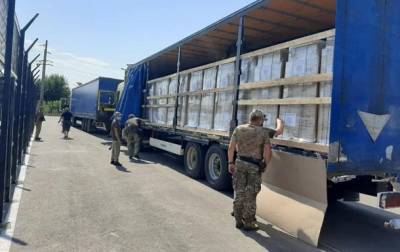 Красный Крест отправил 37 тонн гигиенических наборов в "ЛДНР" - korrespondent.net - Украина - станица Луганская - Донбасс