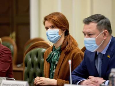 Марьяна Безуглая - ВСК хочет передать Интерполу данные о сотнях россиян, причастных к войне на Донбассе – Безуглая - gordonua.com - Россия - Украина - Крым - Луганская обл. - Донецкая обл.