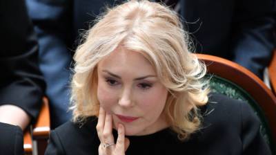 Анастасия Ивлеева - Мария Шукшина - Мария Шукшина требует закрыть драг-шоу Ивлеевой «Королевские кобры» - inforeactor.ru