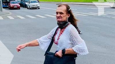 Очевидец назвал пугающим лицо напавшего с топором в «Магните» - iz.ru - Москва - Израиль
