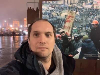 Андрей Ермак - Юрий Бутусов - Василий Бурба - Марьяна Безуглая - Бутусов заявил, что Бурба подтвердил причастность Ермака к переносу операции по вагнеровцам. Безуглая опровергла - gordonua.com - Украина
