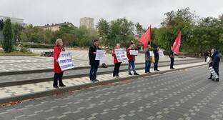 Волгоградские коммунисты провели акции против фальсификаций на выборах - kavkaz-uzel.eu - Россия - Волгоград - Волгоградская обл.