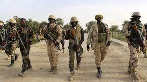 В Нигерии террористы напали на армейскую колонну и убили 30 военнослужащих - trend.az - Нигерия