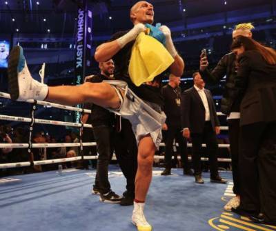 Усик отобрал у Джошуа четыре чемпионских пояса - lenta.ua - Украина - Лондон
