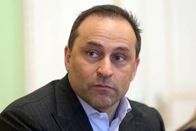 Дмитрий Свищев - Александр Усик - В Госдуме оценили реакцию российских фанатов на победу Усика - lenta.ru - Россия - Украина - Крым - Лондон