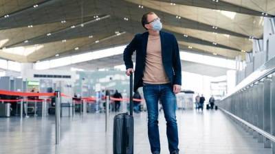 В аэропорту Амстердама уже необязательно носить маски - minfin.com.ua - Украина - Голландия - Амстердам