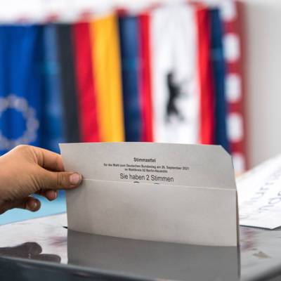 Ангела Меркель - Явка на парламентских выборах в Германии на 15 часов составила 36,5% - radiomayak.ru - Москва - Германия