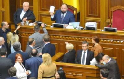 Владимир Зеленский - «Дай миллион, иначе в РНБО пожалуюсь!» Закон об олигархах в ФОТОжабах - enovosty.com