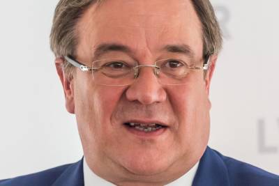 Армин Лашет - Проигравший Лашет призвал демократов преодолеть разногласия, чтобы удержать Германию - mk.ru - Германия