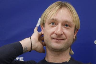 Марья Захарова - Этери Тутберидзе - Евгений Плющенко - Софья Титова - Плющенко отреагировал на победу Титовой на этапе Кубка России среди юниоров - sport.ru - Россия