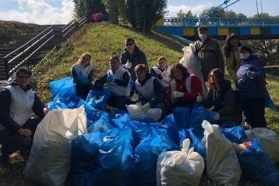 Тамбовчане участвуют в осеннем месячнике по благоустройству - tambov.mk.ru - Россия - Тамбов