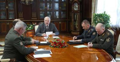 Александр Лукашенко - Александр Лукашенко назвал ситуацию с мигрантами на границе гуманитарной катастрофой - grodnonews.by - Белоруссия