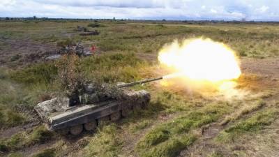 Аналитики Defence24 подсчитали количество танков и бронетранспортеров на вооружении ВС РФ - inforeactor.ru - Россия - Китай - США - Белоруссия - Варшава