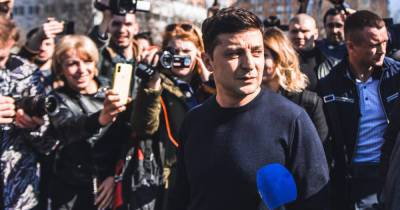 Владимир Зеленский - Владимир Путин - Александр Корниенко - Путин как пример. Заставит ли Зеленский журналистов работать по госзаказу - dsnews.ua - Украина