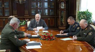 Владимир Путин - Александр Лукашенко - Лукашенко приказал белорусским генералам готовиться к открытию фронта против Украины - lenta.ua - Россия - Украина - Белоруссия