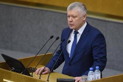 Василий Пискарев - В Госдуме заявили о постоянном характере вмешательств в дела России извне - lenta.ru - Россия - США - Германия - Франция - Испания