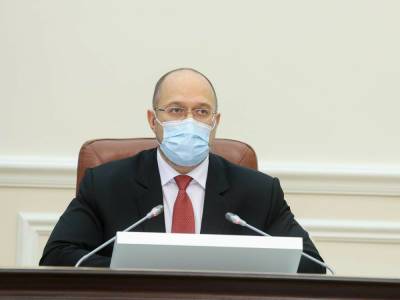 Денис Шмыгаль - Игорь Кузин - В Украине 97% госпитализированных с COVID-19 или подозрением на него не вакцинированы – Шмыгаль - gordonua.com - Китай - Украина