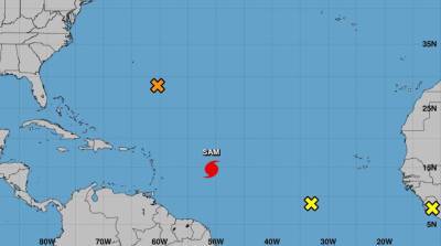 Ураган четвертой категории "Сэм" в Атлантике достиг пика интенсивности - grodnonews.by - США - Белоруссия