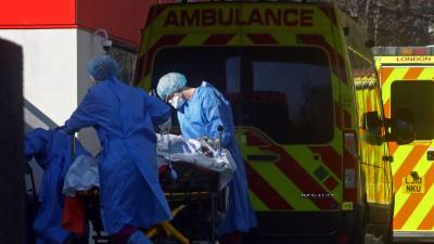 Тимур Пестерев - В Британии за сутки выявили более 37 тысяч случаев коронавируса - russian.rt.com - Россия - Англия