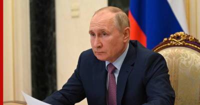 Владимир Путин - Путин поручил улучшить систему оплаты труда учителей - profile.ru - Россия