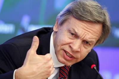 Алексей Пушков - В России высмеяли угрозы Украины в адрес Венгрии из-за контракта с «Газпромом» - lenta.ru - Россия - Украина - Киев - Венгрия