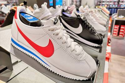 Nike предупредила о глобальном дефиците обуви - lenta.ru - США - Вьетнам - Индонезия