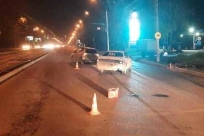 В Новосибирске 16-летний пассажир Тойоты сломал позвоночник в ДТП - novos.mk.ru - Новосибирск