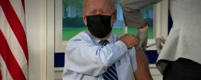 Джо Байден - Президенту США публично сделали третью прививку от коронавируса - runews24.ru - США