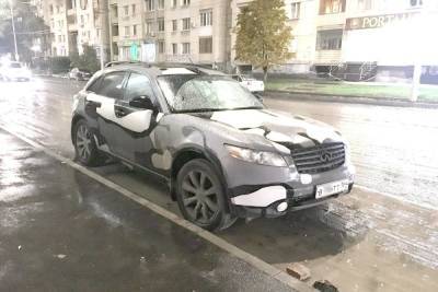 В Саратове заметили автомобиль, возможно, принадлежащий американскому Федеральному бюро расследований - saratov.mk.ru - Россия - США - Саратов