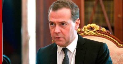 Дмитрий Медведев - Вмешательство США в российские выборы и камеры на избирательных участках. О чем рассказал Медведев - profile.ru - Москва - Россия - США - Вашингтон