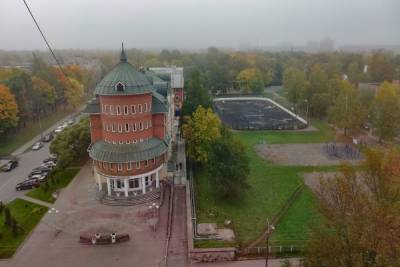 «Кремля не видно»: Псковичи поделились фотографиями туманного города - mk-pskov.ru - Псковская обл. - Псков