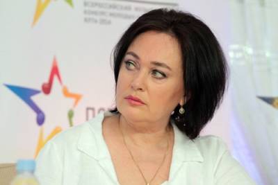 Лариса Гузеева - Госпитализированная в Коммунарку Гузеева пропала из соцсетей - mk.ru - Россия - Крым