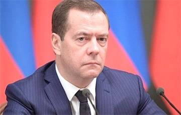 Владимир Путин - Дмитрий Медведев - Дмитрий Гордон - Сергей Пугачев - Бывший ближайший друг Путина: Медведев не хотел отдавать кресло - charter97.org - Россия - Белоруссия - Франция - Гаага