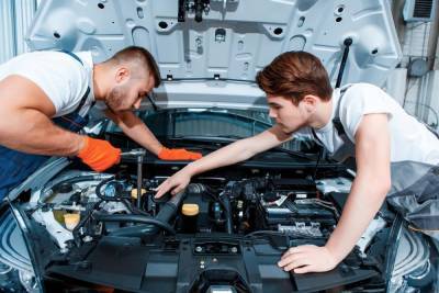 Перечислены четыре вредных способа «улучшить» авто - mk.ru