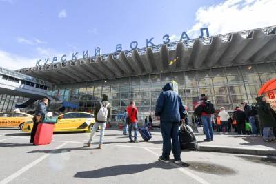 Центр Гиляровского позвал исследовать площадь Курского вокзала - vm.ru - Москва