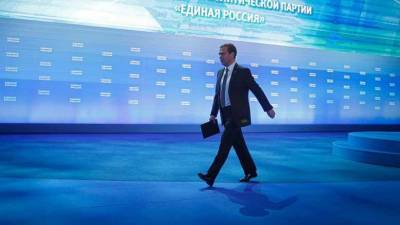 Дмитрий Медведев - Медведев высказался за расследование вмешательства США в выборы России - news-front.info - Россия - США