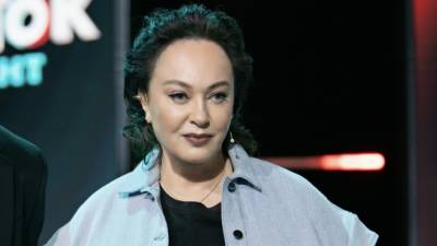 Лариса Гузеева - Госпитализированную с COVID-19 Ларису Гузееву готовят к переливанию плазмы - inforeactor.ru - Москва