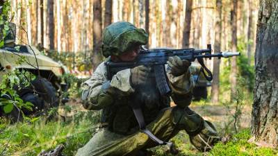 Военные разведки и спецназа отработали поиск формирований «врага» в Ленобласти - russian.rt.com - Ленинградская обл. - Приморье край
