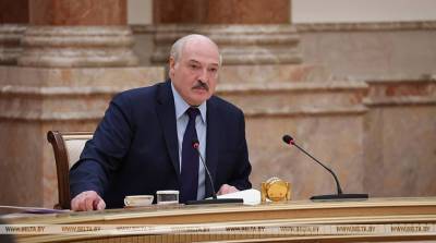 Юрий Воскресенский - Лукашенко о передаче полномочий: вижу, что некоторые вещи подписываю формально - belta.by - Белоруссия