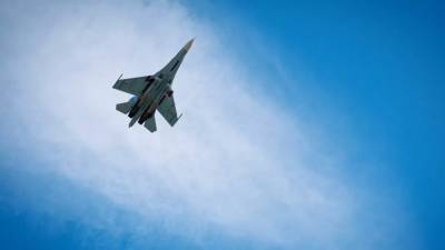 Российский Су-27 сопроводил над Чёрным морем самолёт ВВС США - russian.rt.com - Россия - США