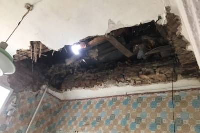 После сообщения об обрушении потолка в одной из квартир в Вязьме возбуждены уголовные дела - mk-smolensk.ru - Россия - Смоленская обл.