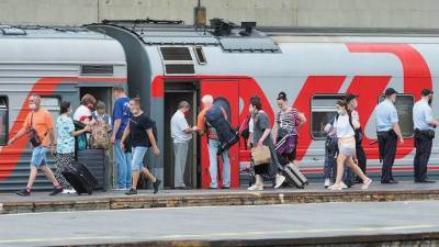 Почти 40 тысяч пассажиров перевозят поезда между Москвой и Химками ежедневно - vm.ru - Москва